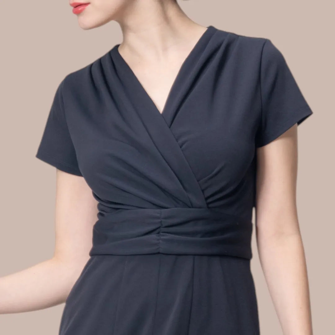 女性らしさで魅了するカシュクール