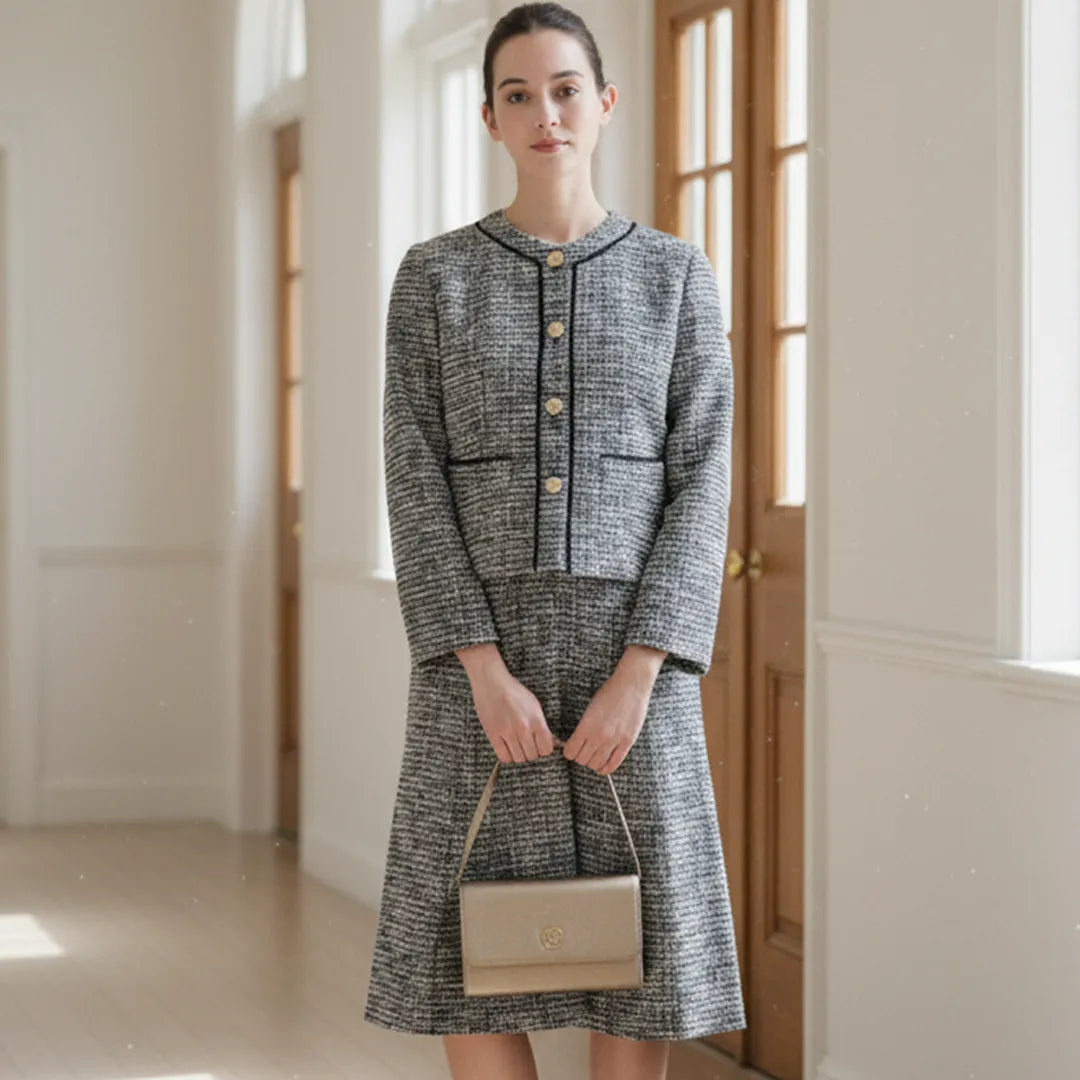 Pair it with a dress made of the same material for a gorgeous set.