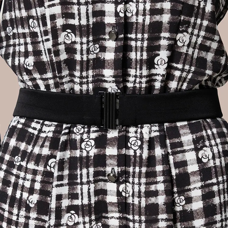 失くす心配のないワンタッチストレッチベルト