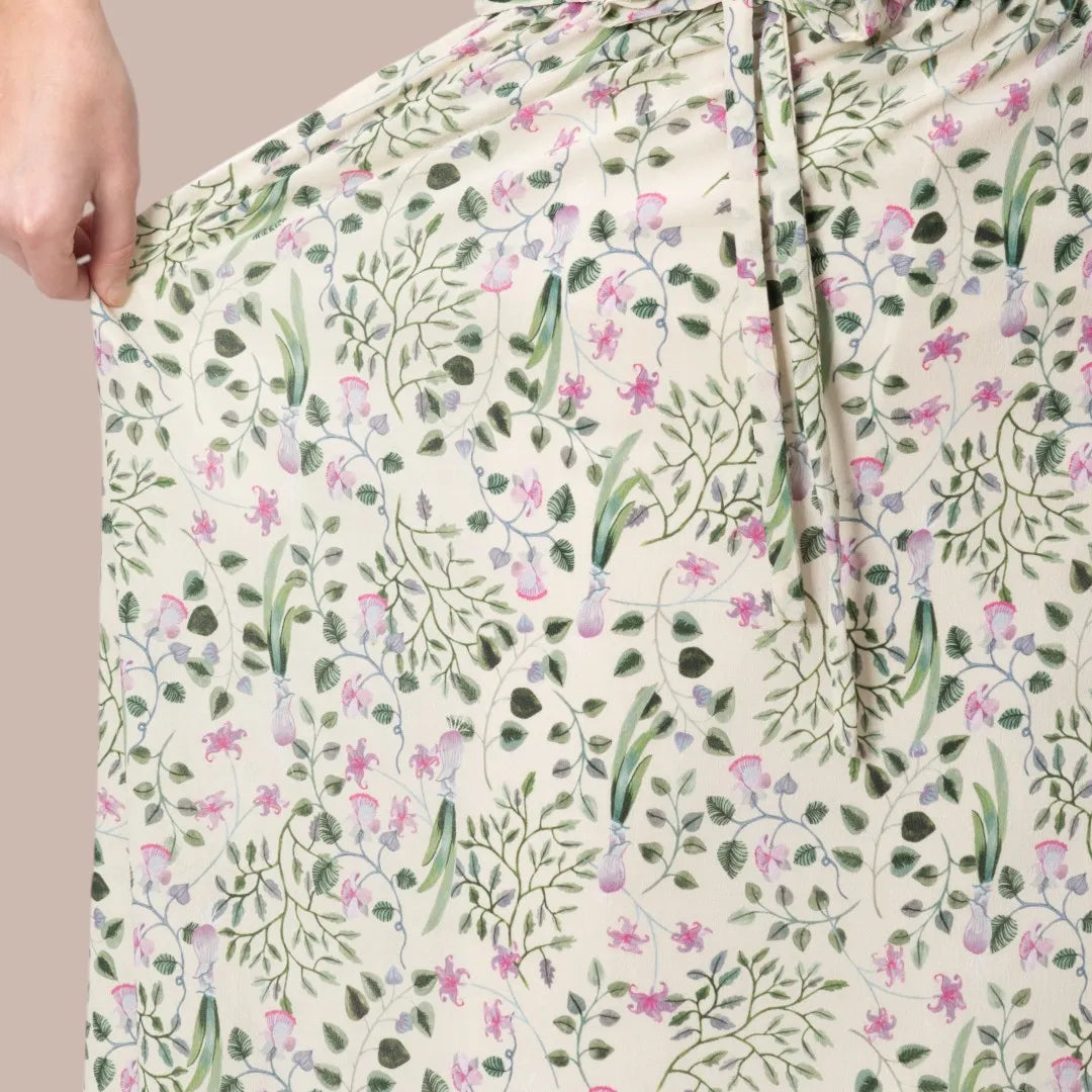 ストレッチシフォンで快適でエレガントな１日を