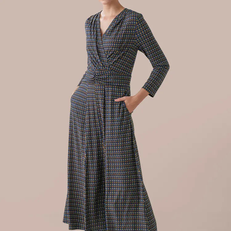 カラダを立体的に見せつつ「細見え」効果抜群！