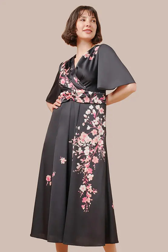 【ストレッチジョーゼット】SAKURA ベル袖フレアワンピース