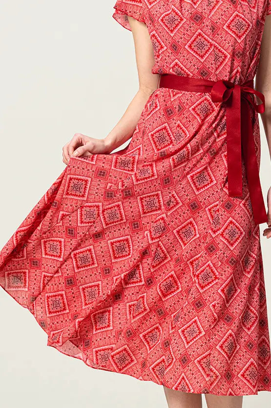Oshima Tsumugi Design Stretch Chiffon: Mid-Length Semi-Mermaid Dress