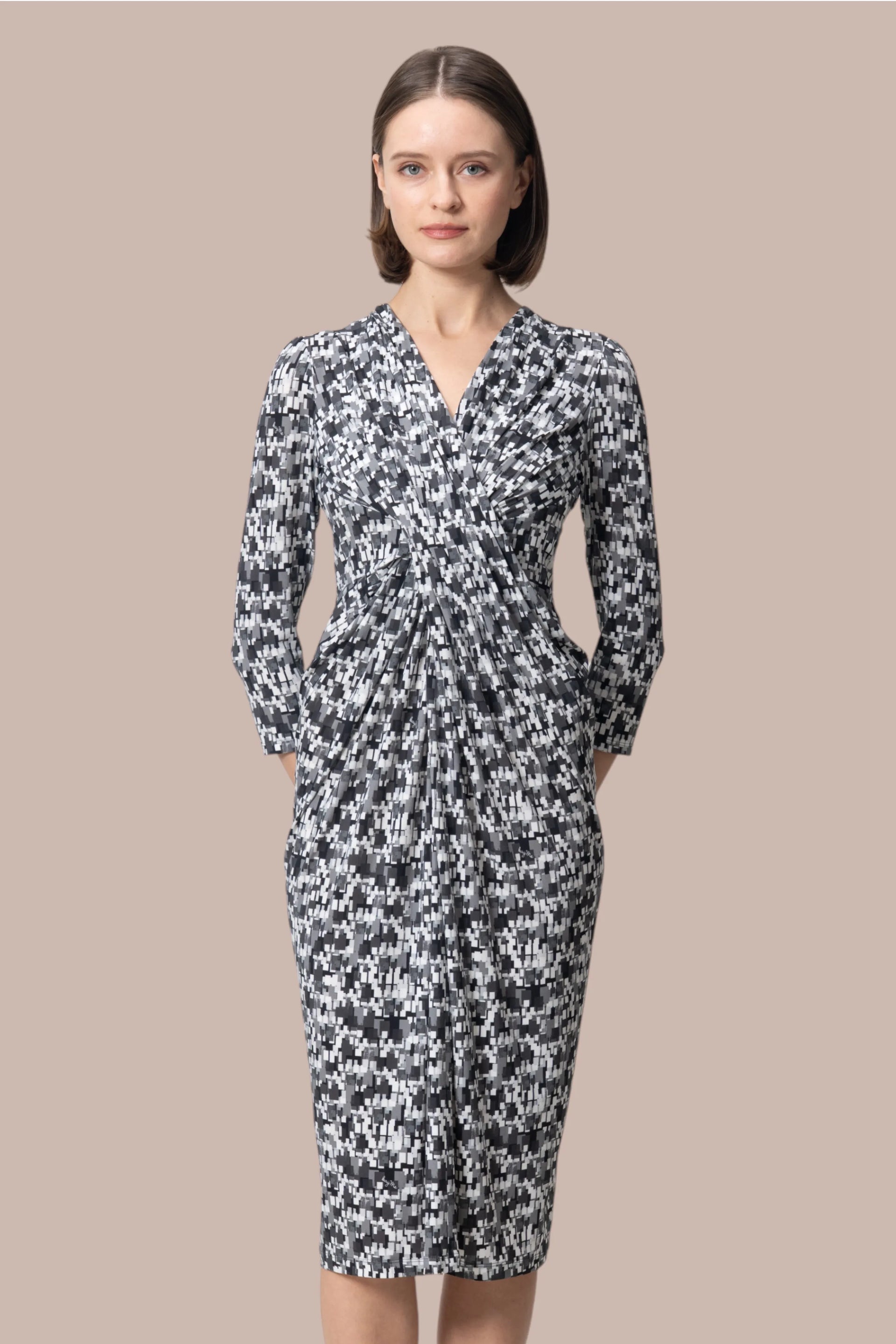 ☆kayMe ヴィーナスワンピース シルク風 ヴィーナスワンピース– kay me