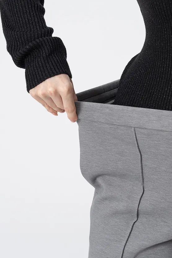 【マシュマロテック】ストレートワイドパンツ