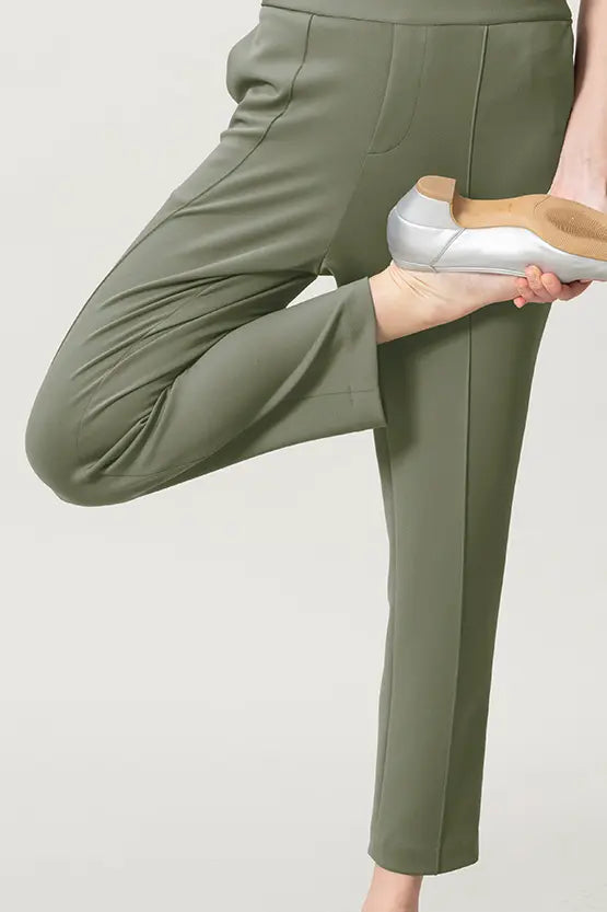 [Space Material] Tapered Pants