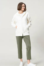 [Space Material] Tapered Pants