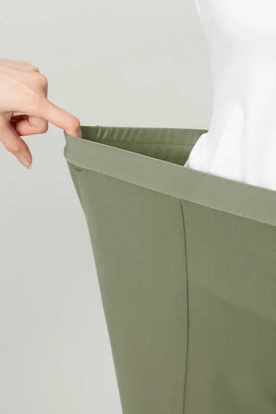 [Space Material] Tapered Pants