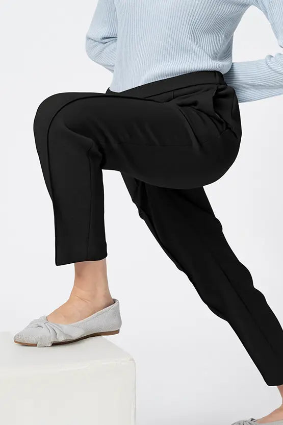 【マシュマロテック】テーパードパンツ