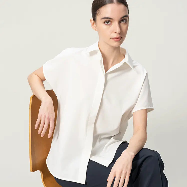 衿付きで涼しい。格上げドルマンブラウス