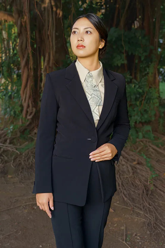 【本場大島紬】ストレッチジョーゼット　ボウタイ付きシャツ