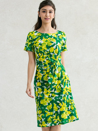 【売約済】大変美品　kay me 素敵なレモン柄のジャージワンピース 大変美品 kay me 素敵なレモン柄のジャージワンピース - メルカリ